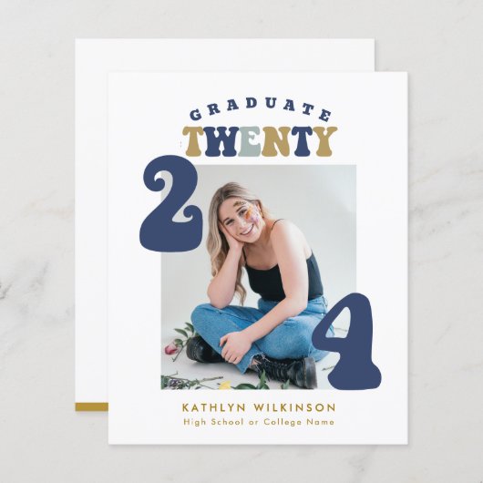 BUDGET Dusty Blue Retro Groovy Script aankondiging (Voorkant / Achterkant)