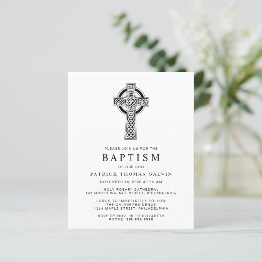 Budget Elegant Celtic Cross Baptism Uitnodiging (Staand voorkant)