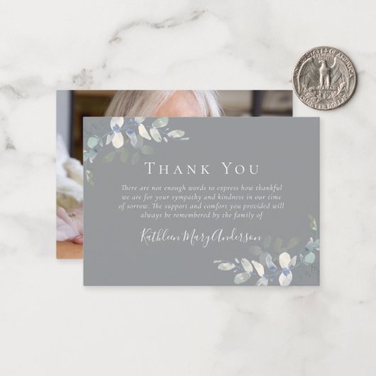 BUDGET Elegant Eucalyptus Foto Funeral Hartelijk d Notitiekaartje (Voorkant / Achterkant in situ)