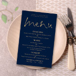 Budget Elegant Script Gold Navy Blue Wedding Menu<br><div class="desc">Budget Elegant Script Goud Navy Blauw Bruiloft Menu. Een budget prijs grootte 5, 5" x 8, 5", een elegant typografisch ontwerp in goud en wit, met een stijlvol set script voor de header Menu. Personaliseer de rest van de tekst eenvoudig aan uw eigen details, waaronder alternatieven voor uw veganistische of...</div>