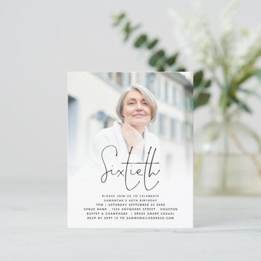 Budget Elegant Script Photo 60th Birthday Invite (Staand voorkant)