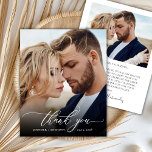Budget Elegant Script Weduwfoto Hartelijk kaart<br><div class="desc">Budget Modern Elegant Script 2 Foto Bruiloft Dank u betaalbare low budget dunne kaart. Stijlvolle bruiloft dank u sjabloon met een volledige verticale foto op de voorkant met overlay tekst "Thank You" in een handgeschreven kalligrafie of typografie script lettertype in wit op het afbeelding. Aan de achterkant een foto en...</div>