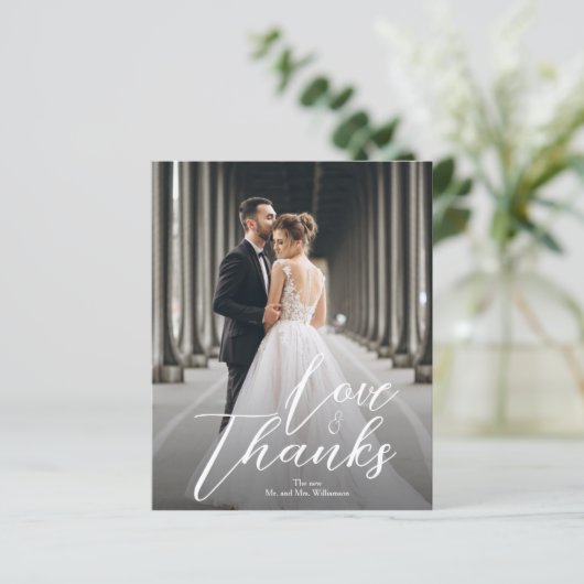 Budget Elegant Script Weduwfoto Hartelijk kaart (Staand voorkant)