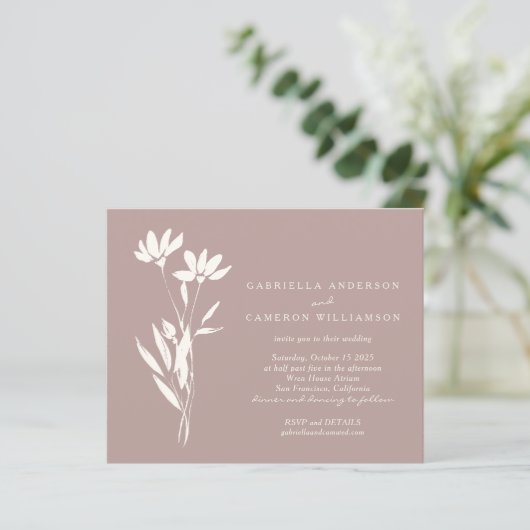 Budget Elegante Bloemstof Dusty Mauve bruiloft Uit (Staand voorkant)