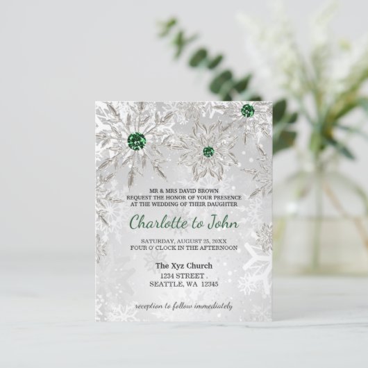 Budget Emerald Green Snowflakes Wedding-uitnodigin (Staand voorkant)