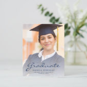 Budget Foto Blauwe Script Afstudeeruitnodiging (Staand voorkant)