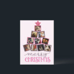 Budget foto Merry Christmas Pink Christmas Briefkaart<br><div class="desc">Leuke roze & paarse kerstboom gemaakt met uw eigen keuze van persoonlijke foto's maken dit budget vakantie briefkaart ideaal voor uw vrienden & familie. "Merry Christmas" fancy script & typografie in coördinerende kleuren van fotolijsten.  feestelijke roze glitterster bovenop deze fotoboom maakt dit zoete begroeting briefkaart af.</div>