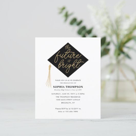 Budget Future is Bright Afstudeerder Pet Gradupart (Staand voorkant)