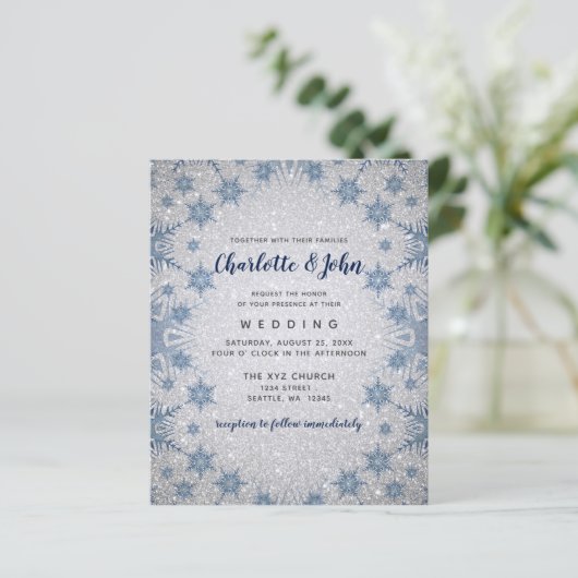 Budget Glitter Blue Snowflakes Weddenschap-uitnodi (Staand voorkant)