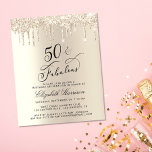 Budget Gold Glitter 50th Birthday Invitation<br><div class="desc">Elegant,  chic en budgetvriendelijk,  50ste verjaardagsfeest met "50 & Fabulous",  in stijlvol schrift geschreven tegen een gouden achtergrond,  met gouden faux glitter van bovenaf. Geef haar naam en partijgegevens een persoonlijk tintje.</div>