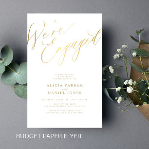 Budget goud We're Engaged verlovingsfeest uitnodig Flyer