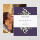 Budget Greenery Paarse Wedding Foto Uitnodiging (Voorkant / Achterkant)