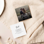 Budget Hand-Lettered Wedding Foto Dank u Notitiekaartje<br><div class="desc">Een geweldige en doordachte manier om je vrienden,  familie en collega's te bedanken die je hun aanwezigheid op je trouwdag hebben gegrepen met deze moderne foto. Dank je kaarten met een script dat met de hand geschreven is: "Dank je" en een liefdeshart.</div>