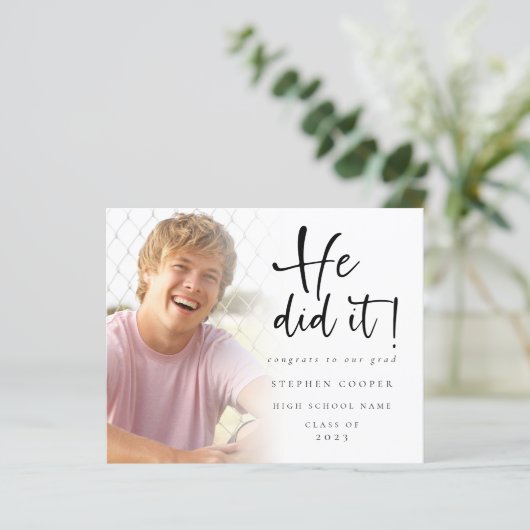 Budget hij deed het Foto Afstuderen kondiging (Staand voorkant)