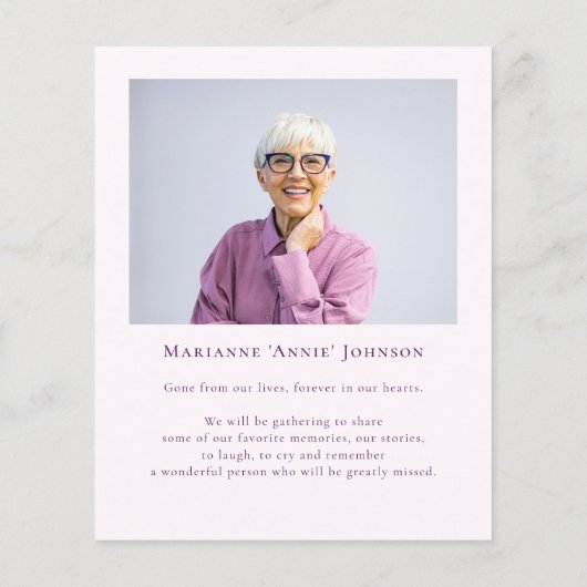 Budget Memorial Roze Bloemen Viering van het Leven (Achterkant)