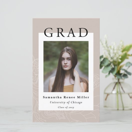 Budget minimalist 2 Uitnodiging tot fotoAfstuderen (Staand voorkant)