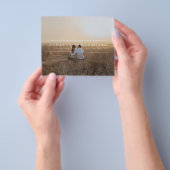 Budget minimalistisch moderne boogfoto Bewaar datu Flyer (Hand)