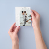 Budget minimalistisch moderne boogfoto Bewaar datu Flyer (Hand)