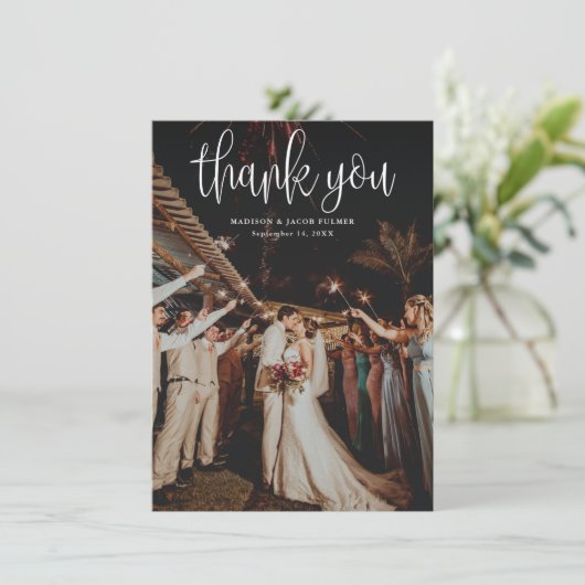 Budget Modern Calligrafiescript Weduwfoto Bedankkaart (Staand voorkant)