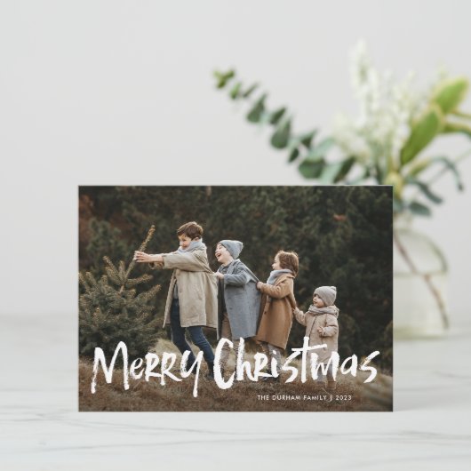 Budget Modern Lettering Twee foto Vrolijk Kerstfee Feestdagenkaart (Staand voorkant)