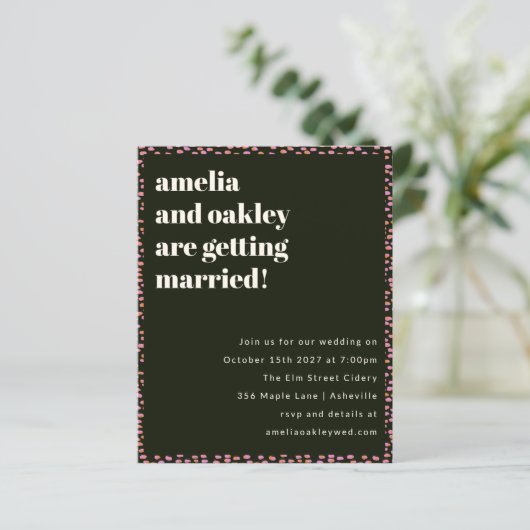 Budget Modern Pink Black Dot bruiloft uitnodiging (Staand voorkant)