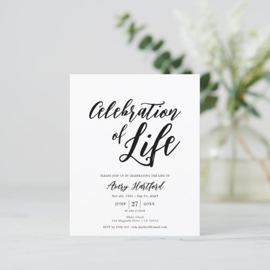 Budget Moderne Begrafenisdienst Viering van het Le (Staand voorkant)