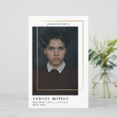 Budget Moderne Eenvoudige Afstuderen van de Foto (Staand voorkant)