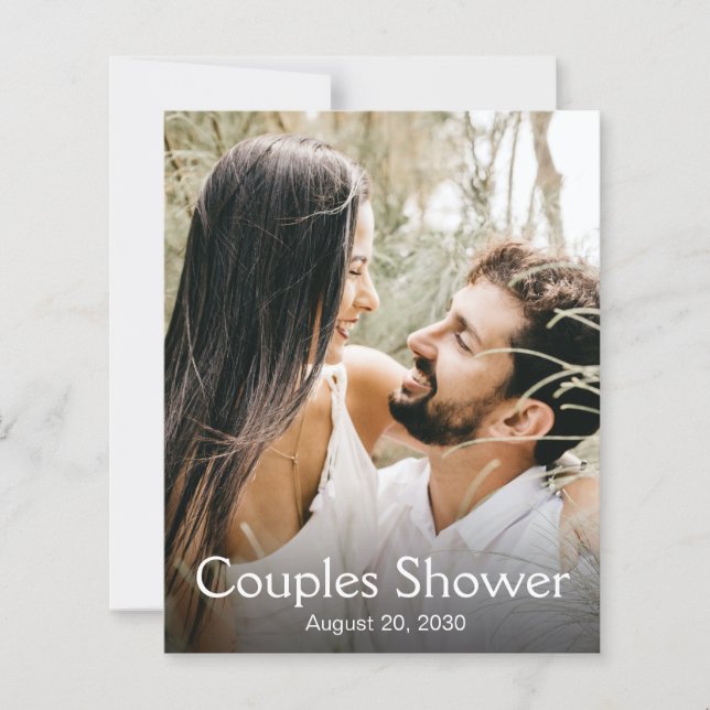 Budget Moderne Foto Koppel Shower Uitnodiging (Voorkant)