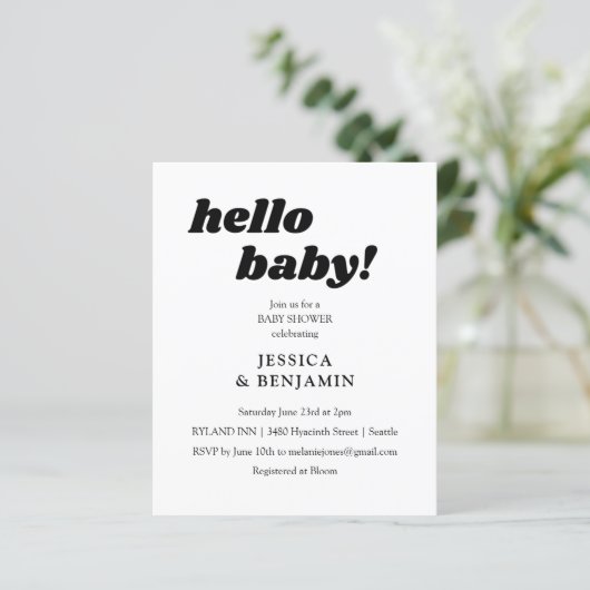 Budget moderne witte hello cute baby shower uitnod (Staand voorkant)