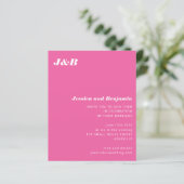 Budget Monogram Roze Foto Huwelijksuitnodiging (Staand voorkant)