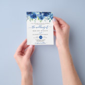 Budget Navy Blauwe Bloem Bruiloft Uitnodiging Flyer (Hand)
