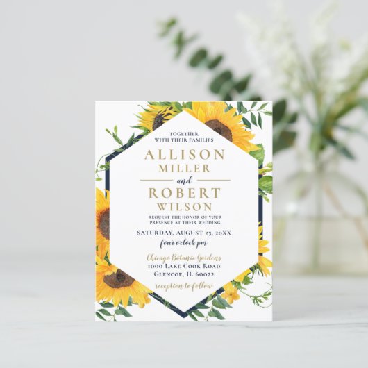 Budget Navy Sunflower Rustic Wedding Invitation (Staand voorkant)