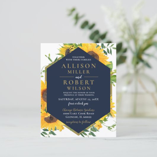 Budget Navy Sunflower Rustic Wedding Invitation (Staand voorkant)