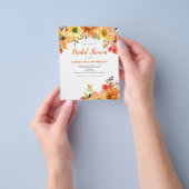 Budget oranje bloem bruiloft uitnodiging flyer (Hand)