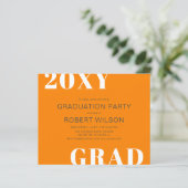 Budget Oranje Bold Graduparty Uitnodiging (Staand voorkant)