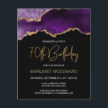 Budget Paars Gold Agate 70th Birthday Invitation<br><div class="desc">Deze trendy 70ste verjaardagsuitnodiging bevat een waterverf afbeelding van een geo van een geweer in de schaduw van paars met faux goudhoogtepunten. De woorden "70th Birthday" staan in faux goudglitter in decoratief modern handschrift. Pas het met de naam van de eer in gouden gekleurde teksten en de details in wit...</div>