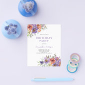 Budget Paarse Bloemen Verjaardagsuitnodiging Flyer (Enkel)