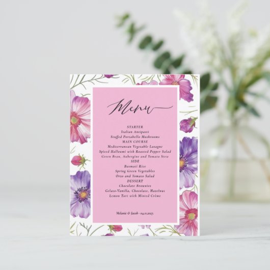 Budget Paarse en Roze Bloemen Wedding Menu Kaart (Staand voorkant)
