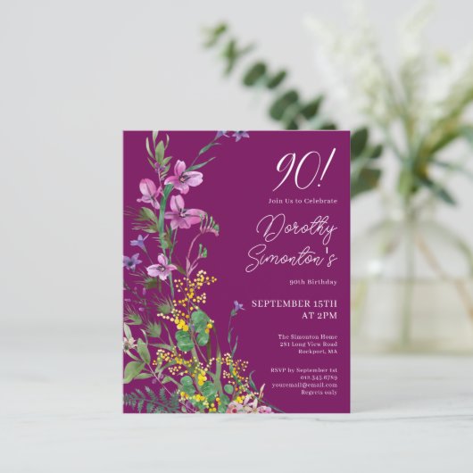 BUDGET Paarse Gele Bloemen 90ste Verjaardag Uitnod (Staand voorkant)