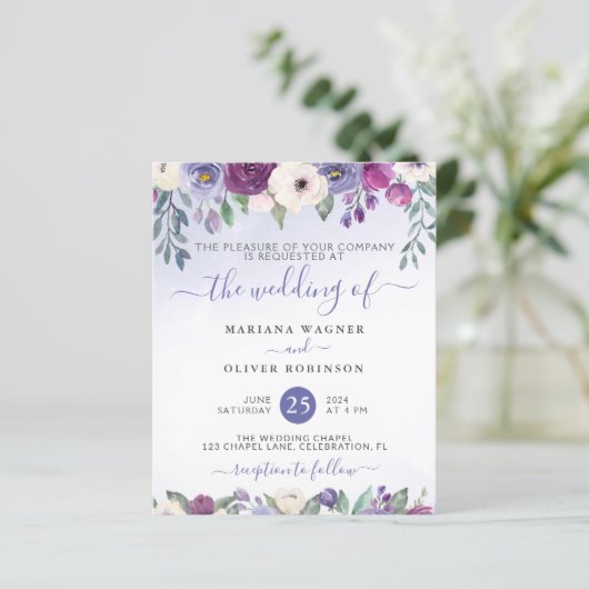Budget Periwinkle Fuchsia Floral Wedding Invite (Staand voorkant)