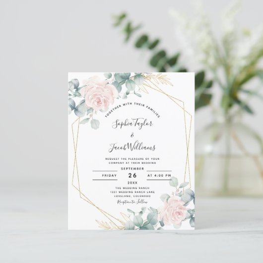 Budget Pink Floral Eucalyptus Weduwen Uitnodiging (Staand voorkant)