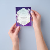Budget Plum Paarse Bloemige Trouw Uitnodiging Flyer (Hand)