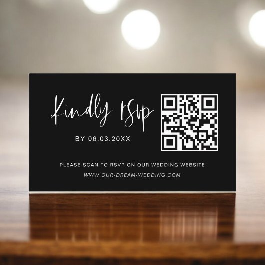 Budget QR Code Minimalist RSVP Weduwwebsite Informatiekaartje