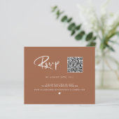 Budget QR-code Terra Cotta Foto RSVP-kaart (Staand voorkant)