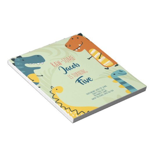 Budget, rauw-geweldige uitnodiging voor verjaardag notitieblok (Schuin)