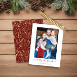 BUDGET Rood Goud Eenvoudig Vrolijk Kerstmis Foto<br><div class="desc">BEGROTING Rood Goud Eenvoudig Manuscript Modern Merry kerstfoto Holiday Kaart die uw favoriete foto's en een eenvoudig, maar elegant manuscript Merry kerstgroet bevat. De rug is voorzien van een festief, maar elegant patroon van gouden folie-achtige bladeren, dennenbomen en andere winterbotanische groen tegen een winterrode achtergrond. Ideaal voor je vakantiekaarten dit...</div>