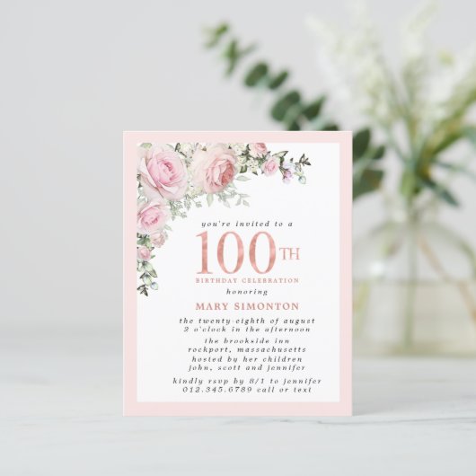 BUDGET Roze Bloemen 100e verjaardag Uitnodiging (Staand voorkant)