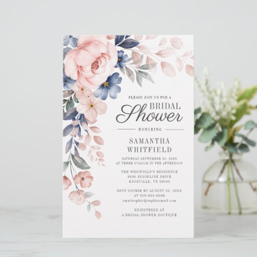 Budget Roze Floral Bridal Shower Uitnodiging Briefpapier (Staand voorkant)