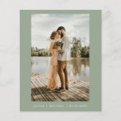 Budget Sage Groene Minimalistische Foto Bruiloft (Voorkant)