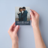 Budget Save the Date Script Donkerblauwe Foto Flyer (Hand)